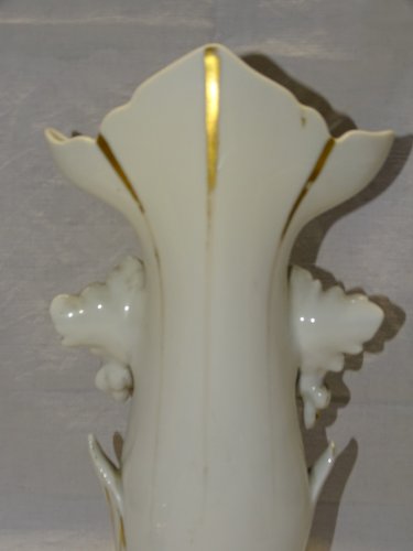 -SUPERBE VASE DE MARIEE PORCELAINE DE PARIS XIXe bouquet fleuri peint dorures  D