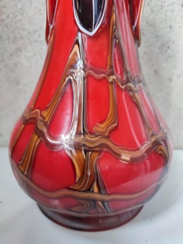 superbe vase  en verre fait main typique de lartiste russe E ZAREH  mais non signé en bon etat