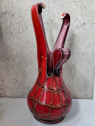 superbe vase  en verre fait main typique de lartiste russe E ZAREH  mais non signé en bon etat