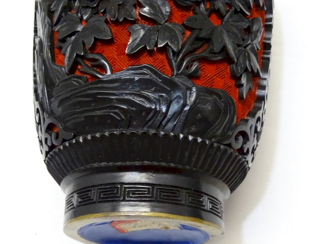 -SUPERBE VASE LAQUE DE CINNABAR LAQUE DE CINABRE ROUGE INTERIEUR EMAIL BLEU   D