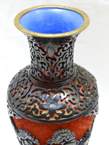 -SUPERBE VASE LAQUE DE CINNABAR LAQUE DE CINABRE ROUGE INTERIEUR EMAIL BLEU   D