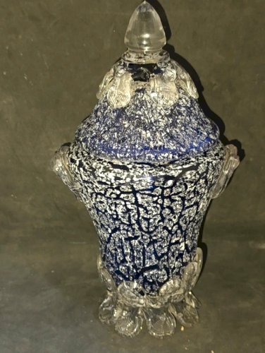superbe vase pot couvert en verre typique murano en bon etat