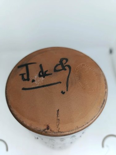superbe vase poterie de la brague signé Jacques de chateneuil dit jacques massard en bon etat