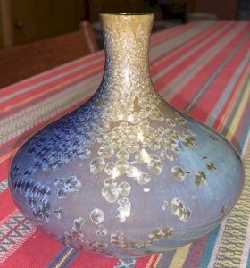 Superb spinning top vase in stoneware with crystallizations, marking to be identified Vallauris?