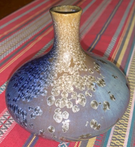 Superbe vase toupie en grès à cristallisations marquage à identifier Vallauris ?