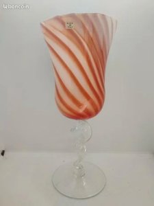 Superbe vase/coupe opaline et verre torsade dans le gout de murano en bel etat
