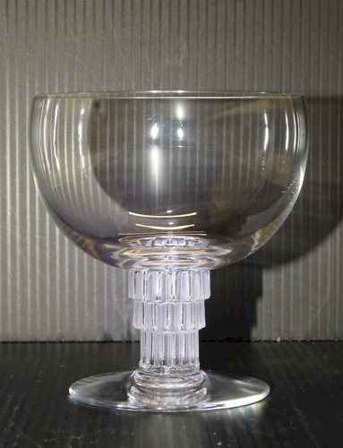 -SUPERBE VERRE A COGNAC CRISTAL Signé R. LALIQUE COLLECTION VITRINE    D