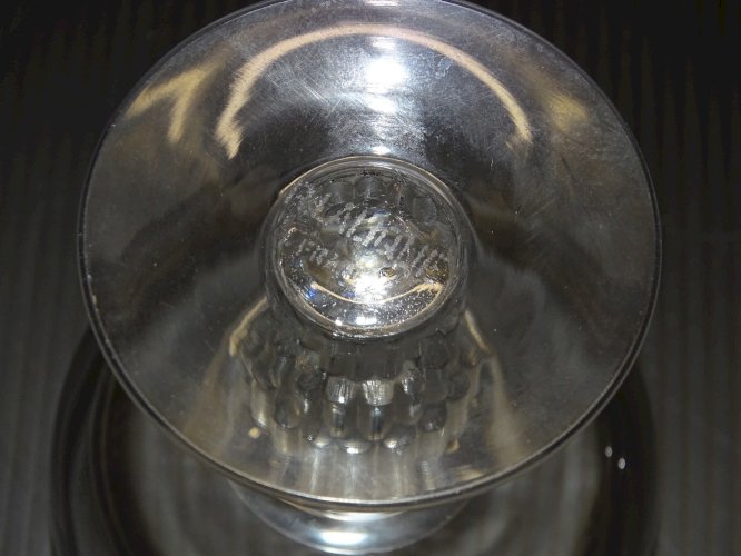 -SUPERBE VERRE A COGNAC CRISTAL Signé R. LALIQUE COLLECTION VITRINE    D