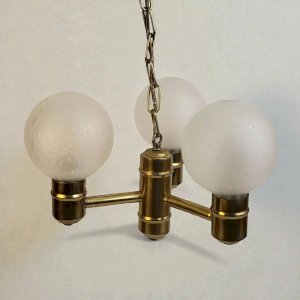 3-light suspension