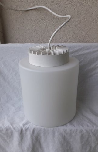 Suspension blanche en opaline Lita