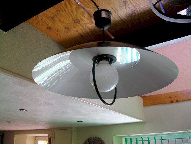 SUSPENSION CONTEMPORAINE