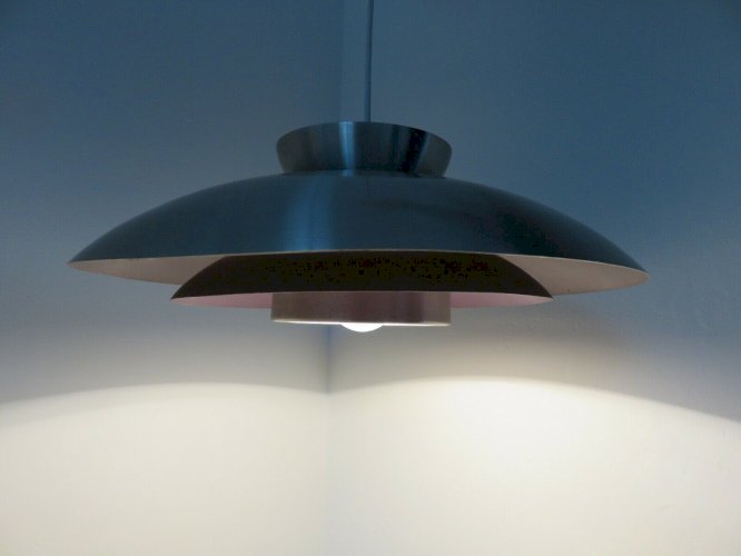 SUSPENSION DANOISE EN ALUMINIUM ANNEES 60 70 VINTAGE