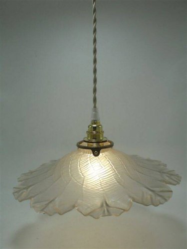 Suspension (décor toile daraignée)