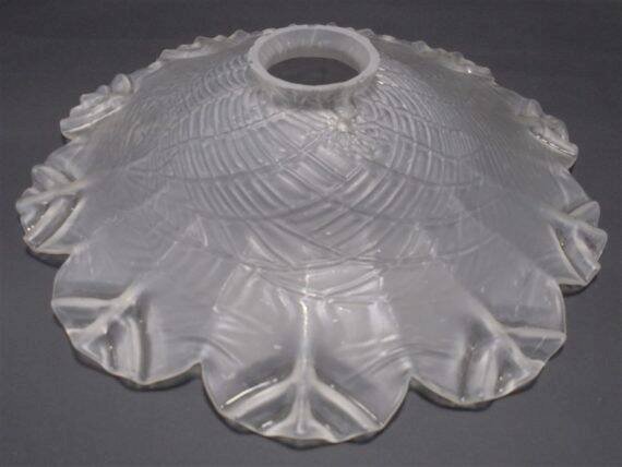 Suspension (décor toile daraignée)