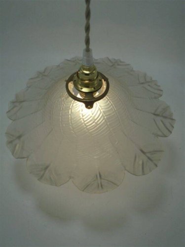 Suspension (décor toile daraignée)