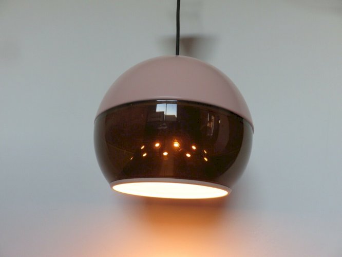 SUSPENSION DIJKSTRA LAMPEN HOLLANDE EN METAL LAQUE, PLEXIGLAS FUME ANNEES 60 