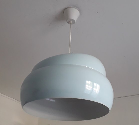 Suspension en métal 