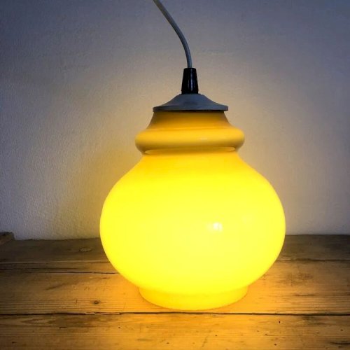 Suspension en opaline ambrée