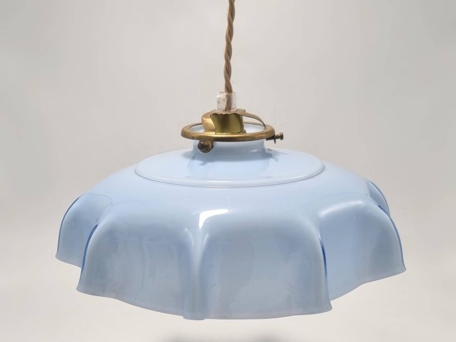 Suspension en opaline bleue