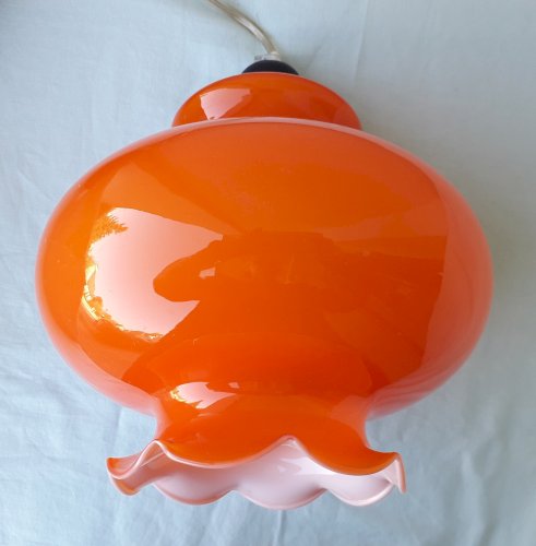 Suspension en opaline orange