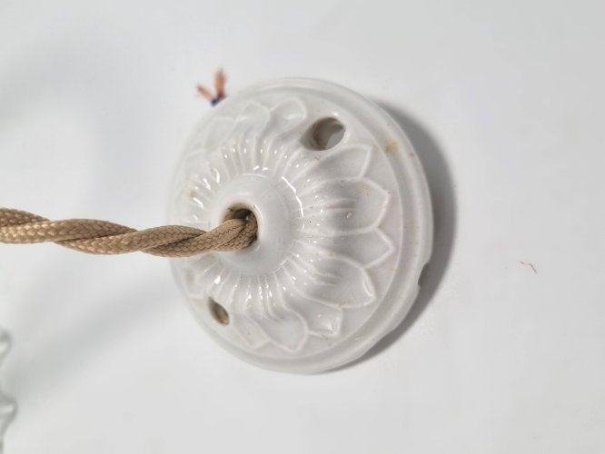 Suspension en opaline