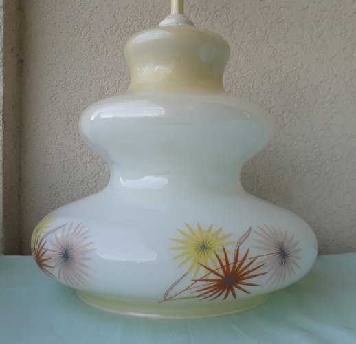 Suspension en opaline