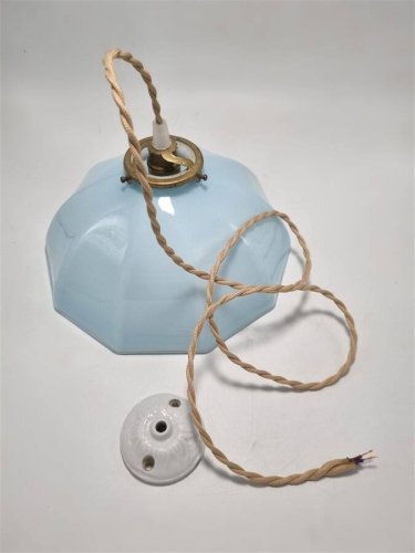 Suspension en opaline