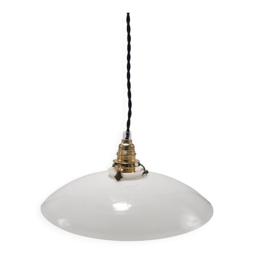 Suspension en opaline