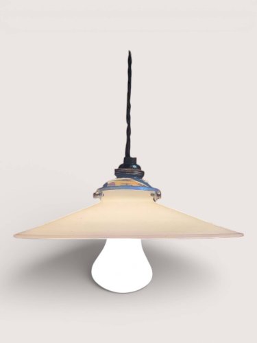 Suspension en opaline