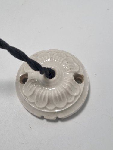 Suspension en opaline