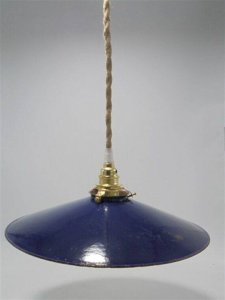Suspension in blue enamelled metal