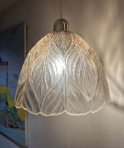 suspension feuille  en verre irisé Peill & Pultzer