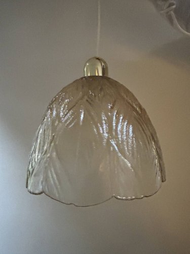 suspension feuille  en verre irisé Peill & Pultzer