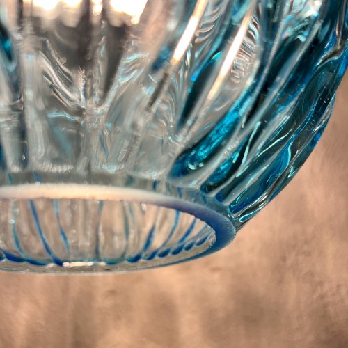 suspension globe bleu bubble