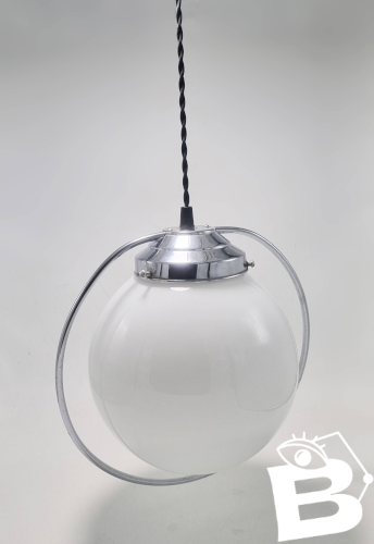 Suspension globe opaline