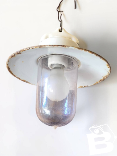 Suspension industrielle 1950