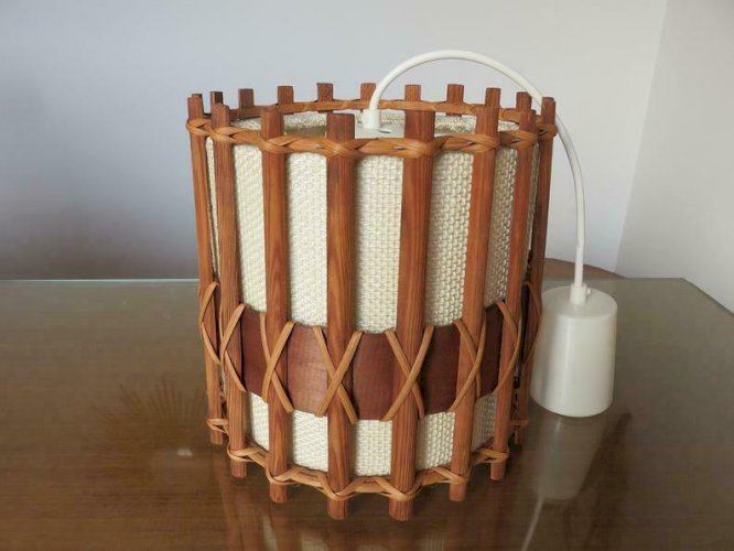 SUSPENSION, LUSTRE, LAMPE SCANDINAVE EN TECK ET TISSU ANNEES 60 70 VINTAGE