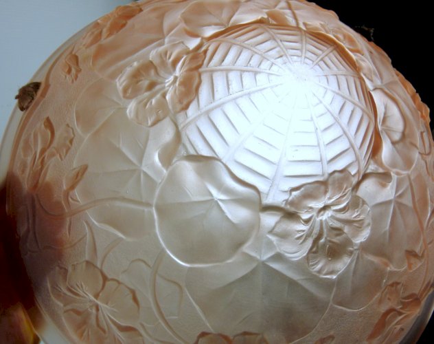 Suspension Lustre Vasque Pâte de Verre Moulé Rose Art Nouveau Era Lalique Müller