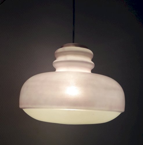 Suspension verre violette