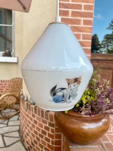Suspension vintage en opaline 1950/1960