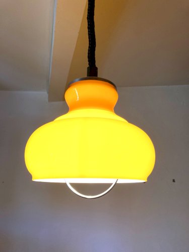 Suspension vintage en verre opalin orange