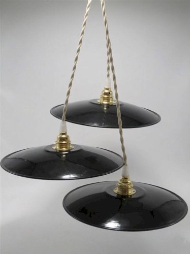 Suspensions en tôle émaillée noire