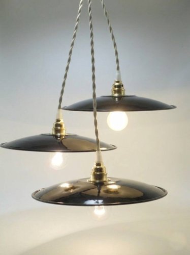 Suspensions en tôle émaillée noire