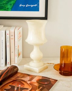 Suzanne, the large alabaster floor lamp N°487