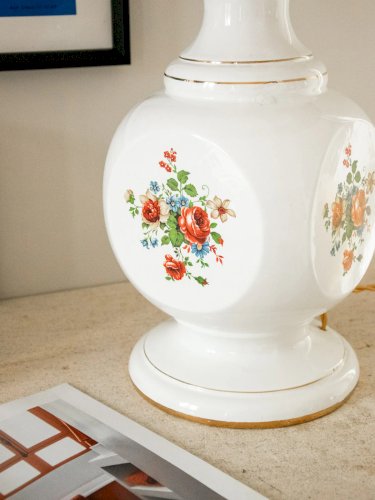 Suzanne, la grande lampe à poser en céramique N°485