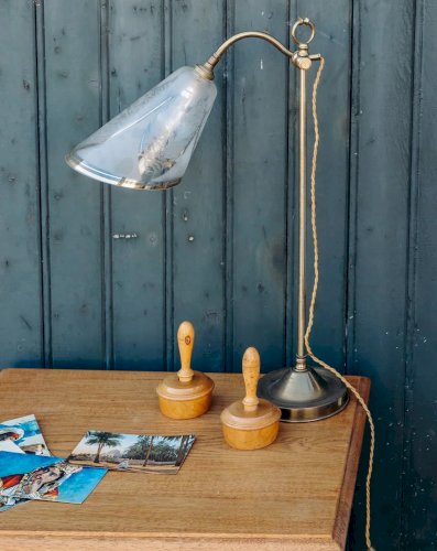 Suzanne, la lampe à poser dorée N°121