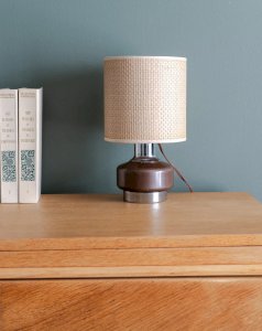 Suzanne, the N°438 rattan table lamp