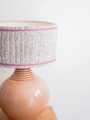 Suzanne, la lampe à poser en céramique N°128