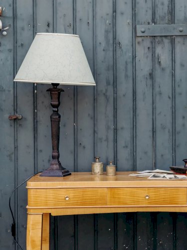 Suzanne, la lampe à poser en métal N°109