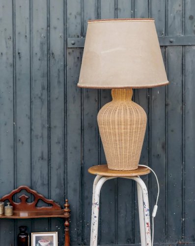 Suzanne, la lampe à poser en osier N°108